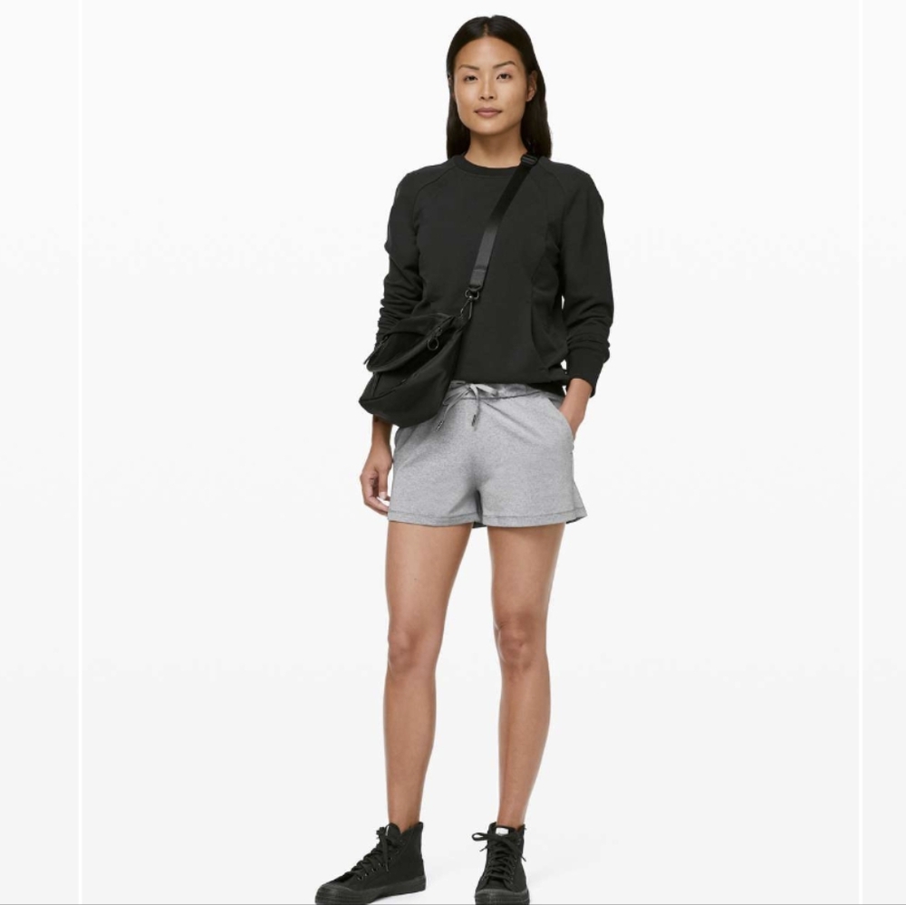 Lululemon On The Fly Tie Waist Short 2.5" Size 6 Heathered Slate W7ASZS EUC